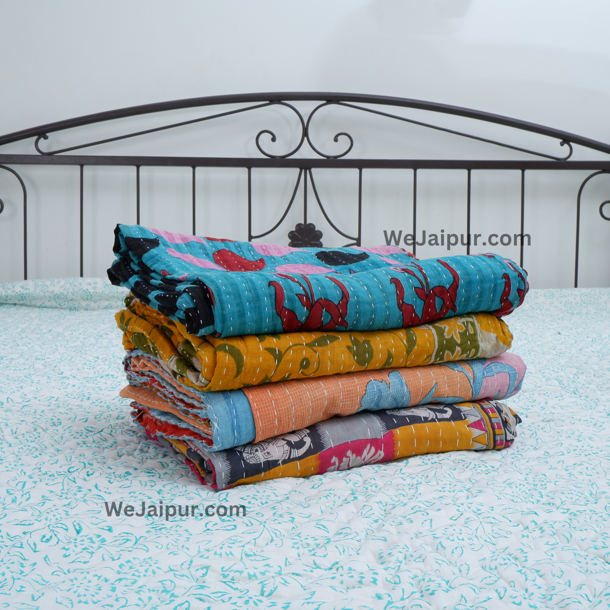 Handcrafted Vintage Kantha Quilts: Classic Beauty & Quality