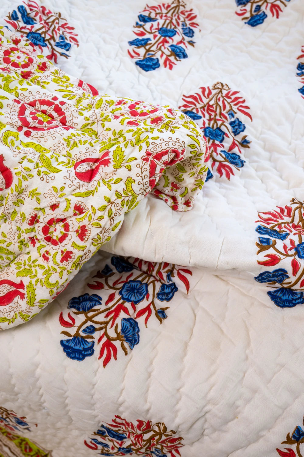 Unbeatable Comfort: Jaipuri Soft Cotton Razai