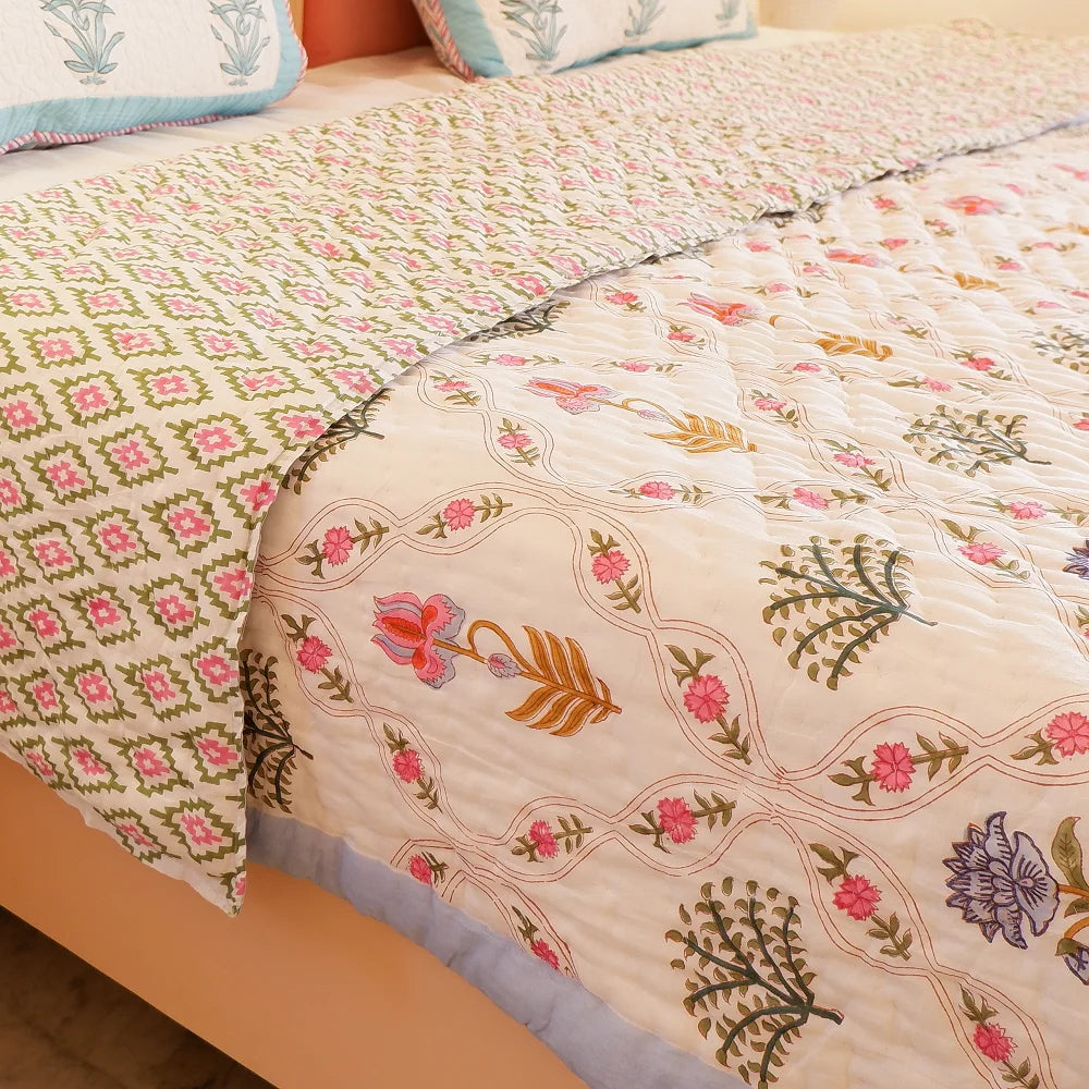 Beautiful Floral Pattern Mulmul Quilt